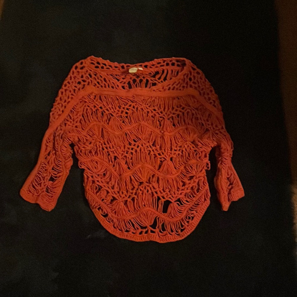 Red coral crochet top